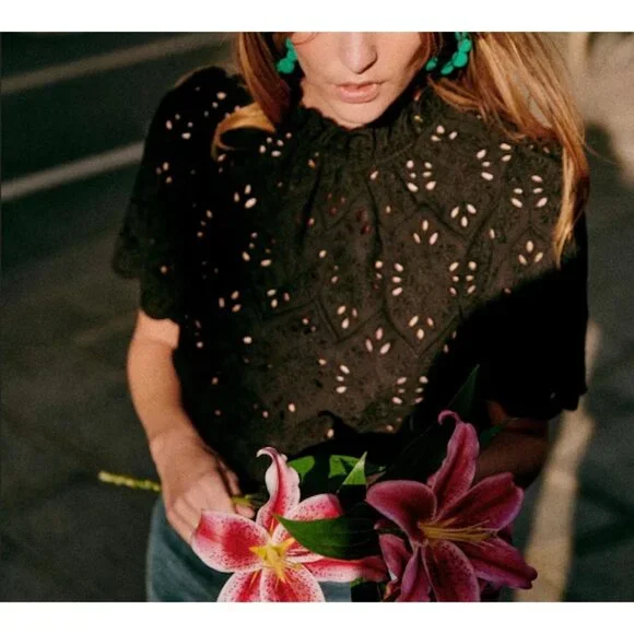 NWT Sezane Louisah Blouse in Noir Black Sheer Eyelet Ruffle Neck Top 46 US 14 - Picture 9 of 10